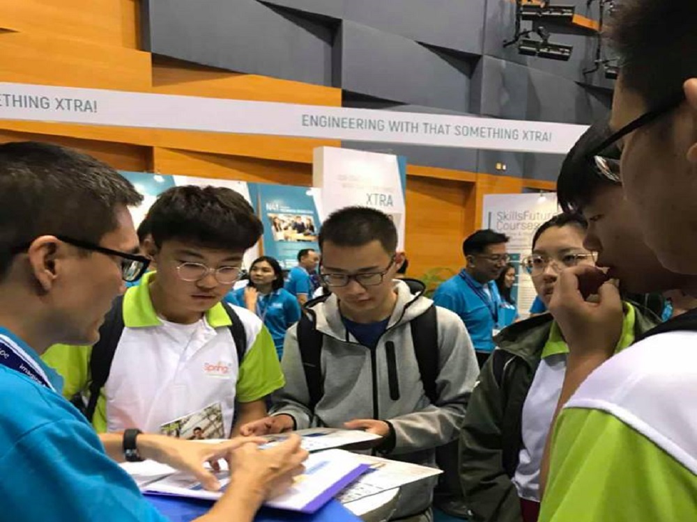 新加坡春天国际学院可以参加学校的校园活动和比赛